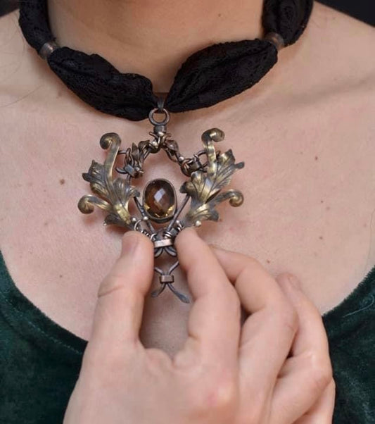 Forjadas, una vida adornada por el oficio