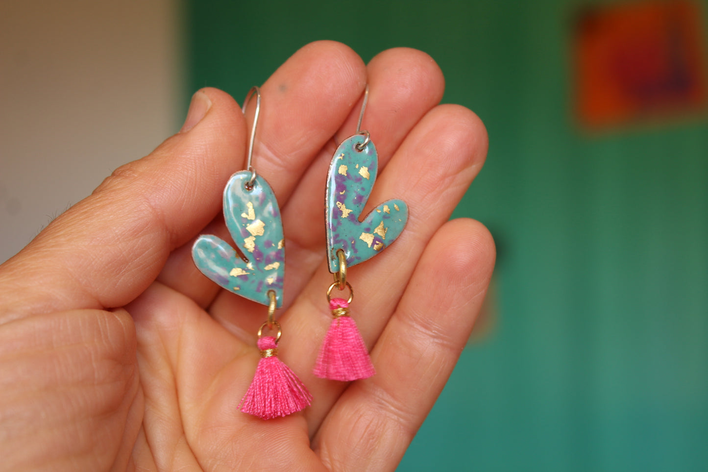 Corazones y pompones