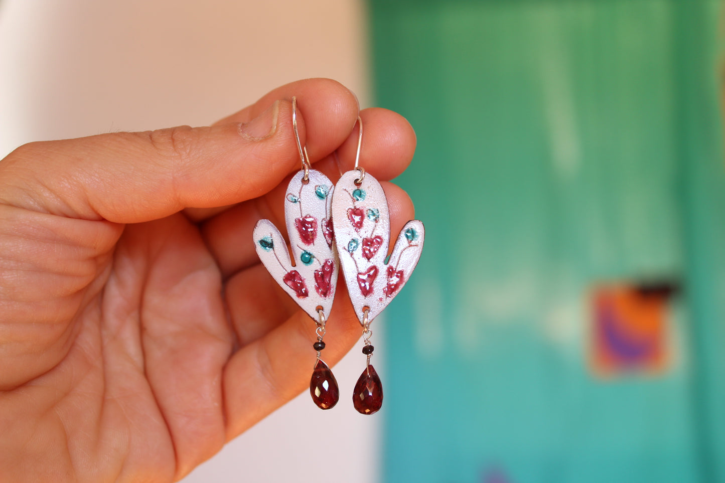 Aros corazón y piedras