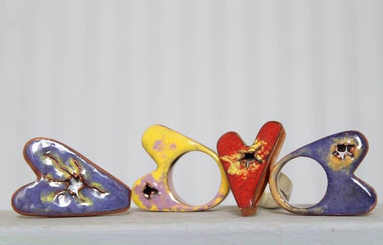 Anillo corazón roto dos caras