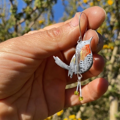 Aros Chucao de Cobre Esmaltado al Fuego y Plata – Aros de Ave Chilena Hechos a Mano – Joyería Artesanal Inspirada en la Naturaleza de Chile