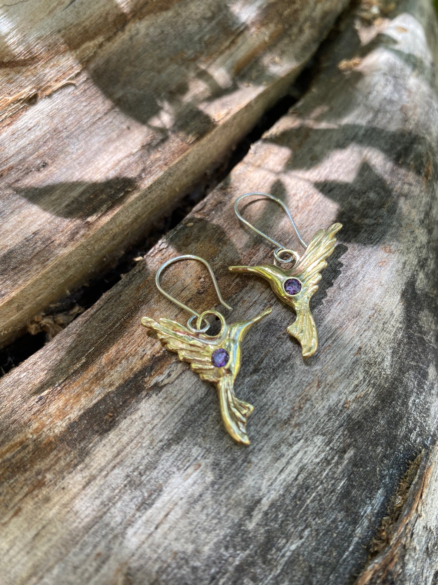 Aros colibrí bronce y piedra