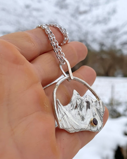 Collar cordillera